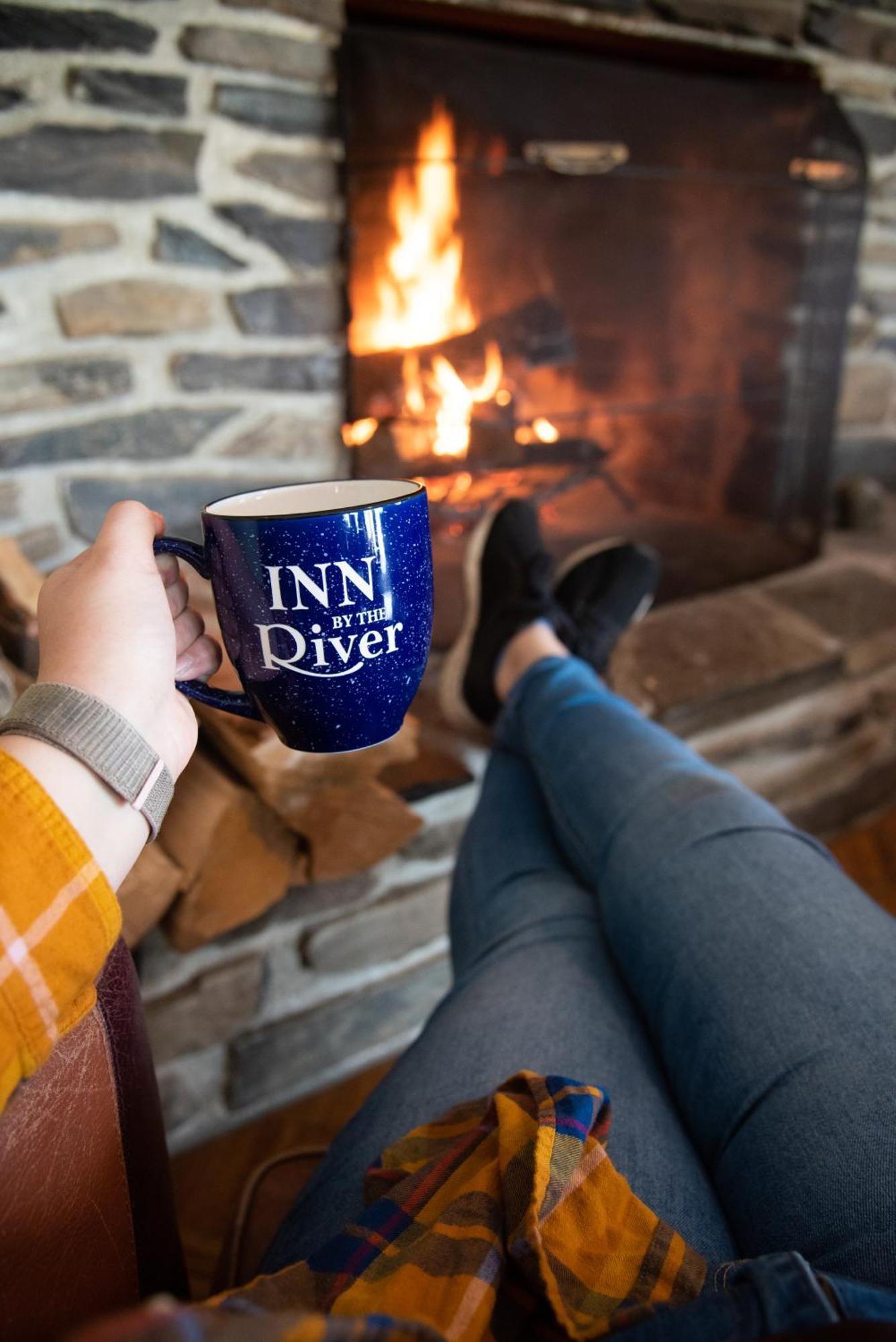 Inn By The River The Forks Esterno foto